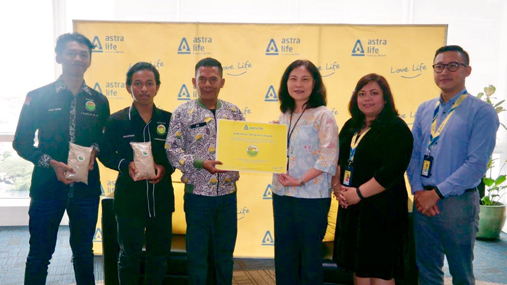 BERAS ORGANIK PERSEMBAHAN ASTRA LIFE &  THE LEARNING FARM (TLF)