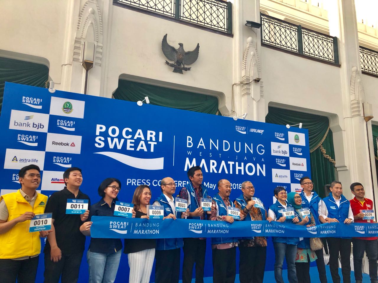 ASTRA LIFE SIAP DUKUNG POCARI SWEAT BANDUNG WEST JAVA MARATHON 2018